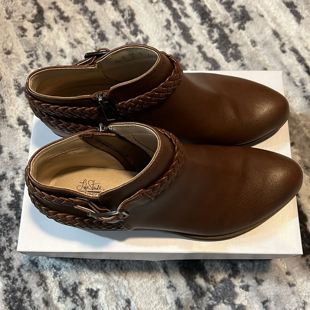 New Life Stride Velocity With Memory Foam Boots - image 2